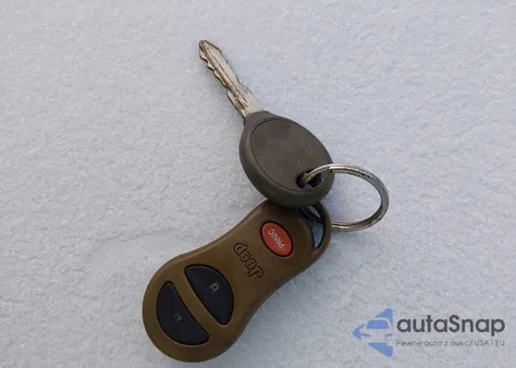 2004 Jeep Grand Cherokee Laredo z USA, uszkodzony, nr VIN 1J4GW48S84C367110